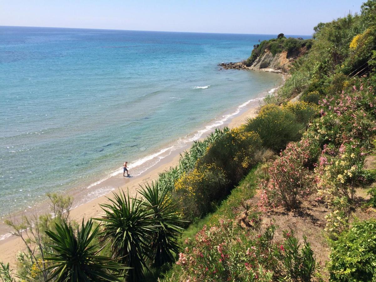 Blue Sky Cottage, Kanouli Beach Χαλικούνας Εξωτερικό φωτογραφία