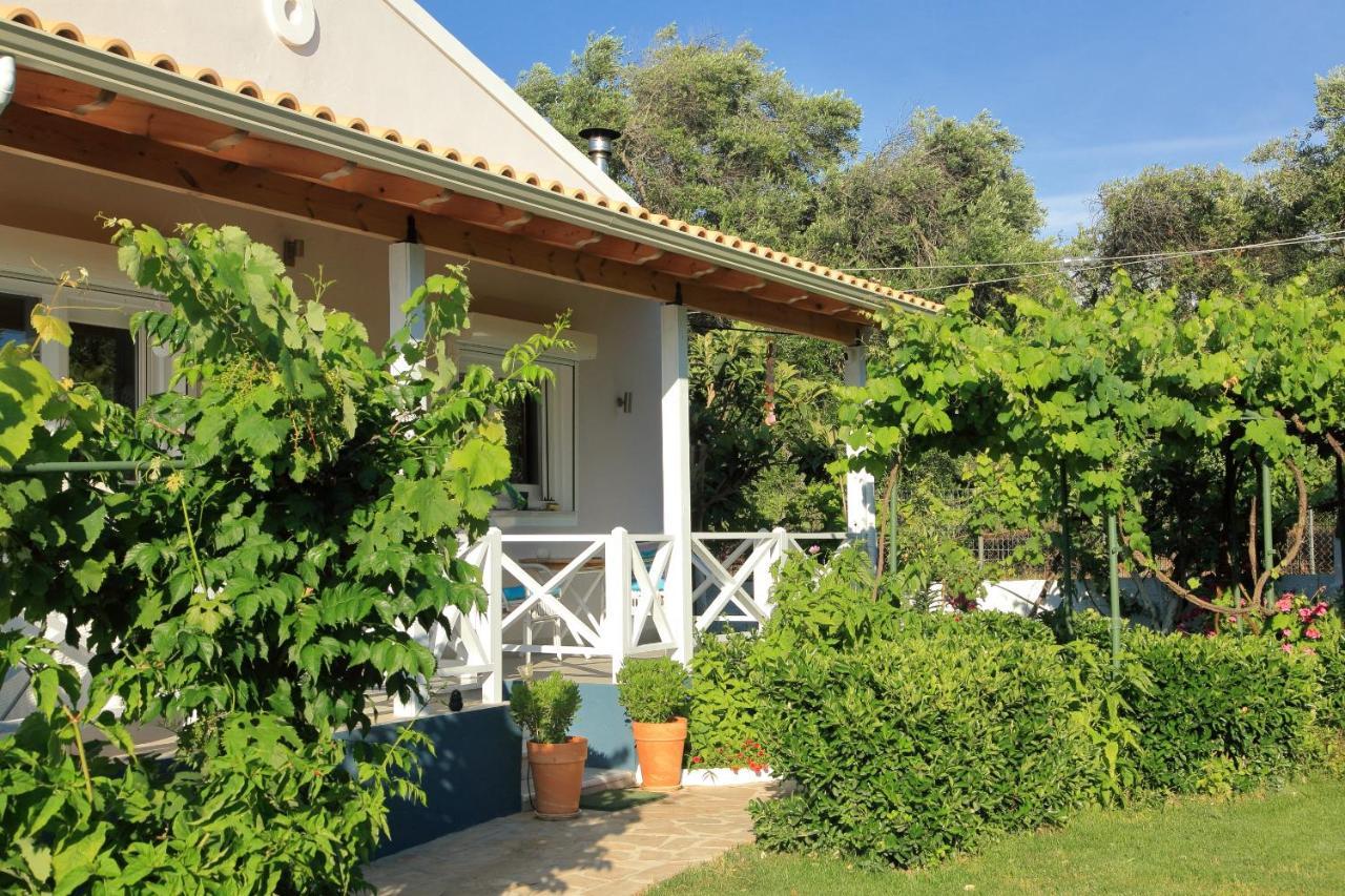 Blue Sky Cottage, Kanouli Beach Χαλικούνας Εξωτερικό φωτογραφία