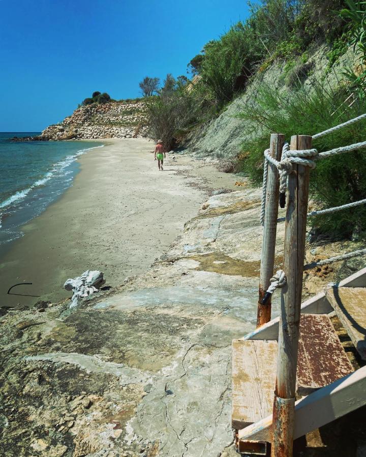 Blue Sky Cottage, Kanouli Beach Χαλικούνας Εξωτερικό φωτογραφία